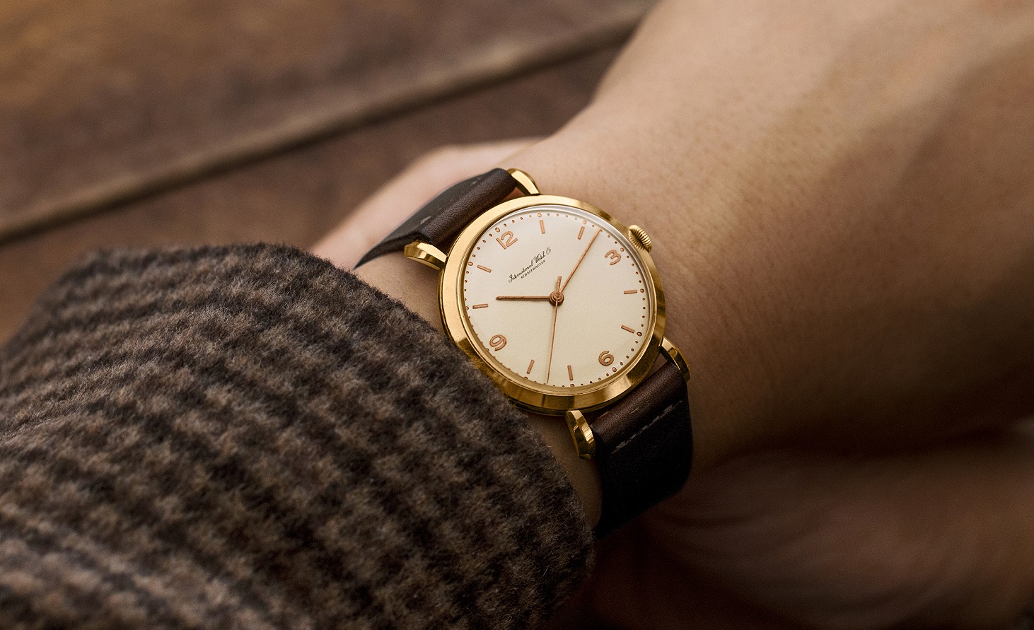 ساعت مچی مینیمال زنانه - ویژگی های ساعت مچی کلاسیک