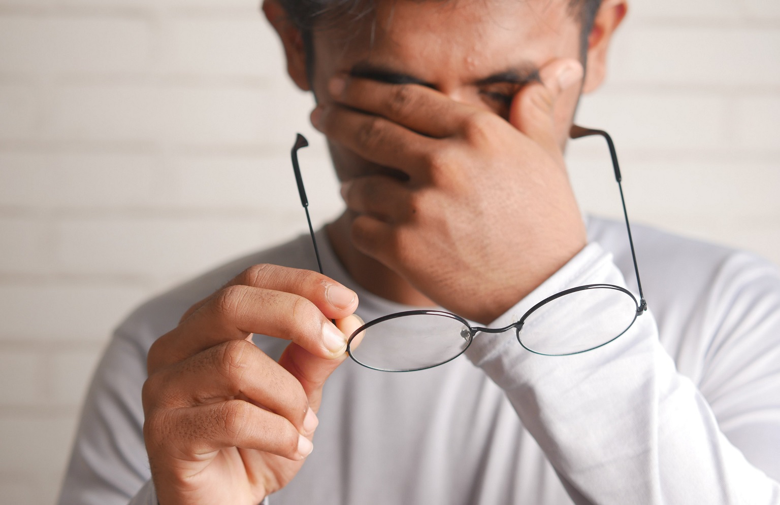 عینک کامپیوتر - خستگی چشم