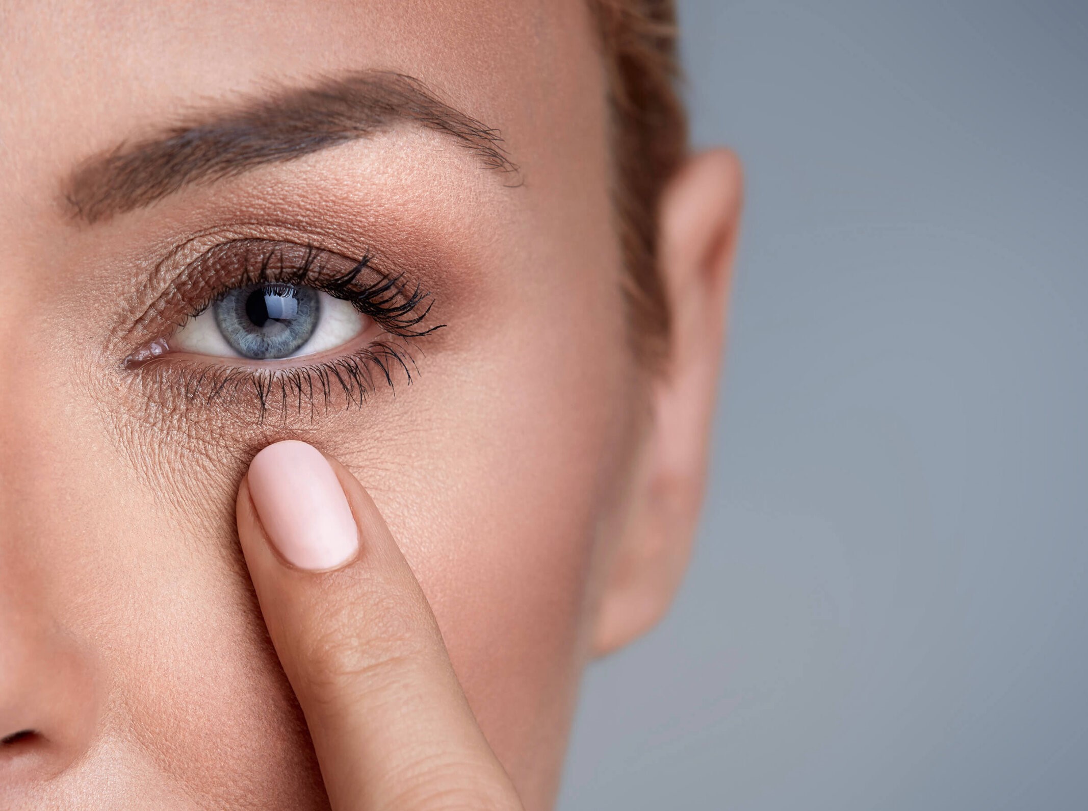 درمان گودی زیر چشم - قوز بینی