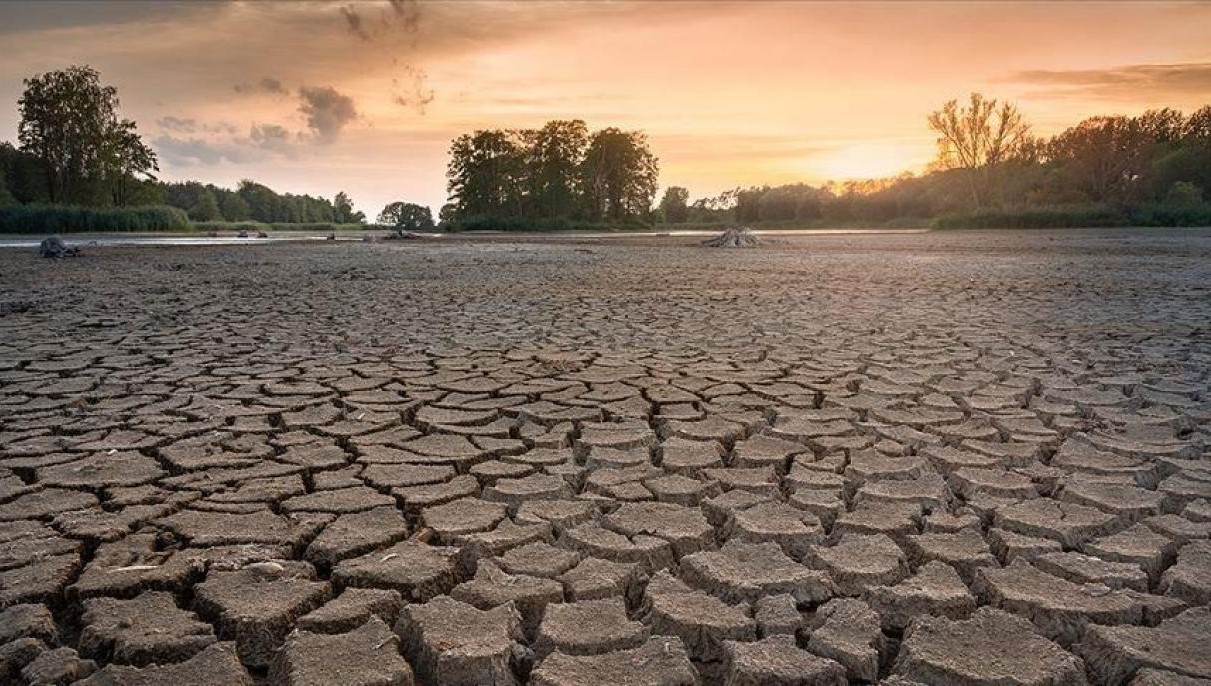 خشکی کره ی زمین - تاثیر مد و فشن بر کره ی زمین