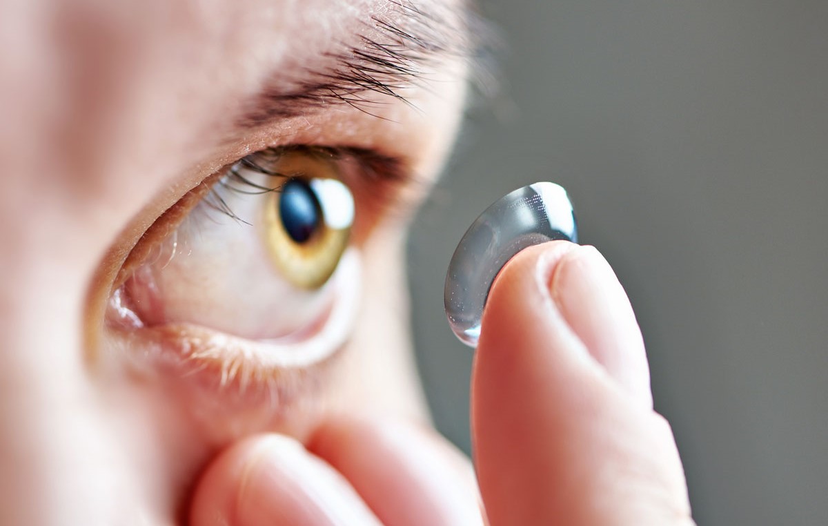 نحوه استفاده از لنز تماسی - انتخاب رنگ لنز