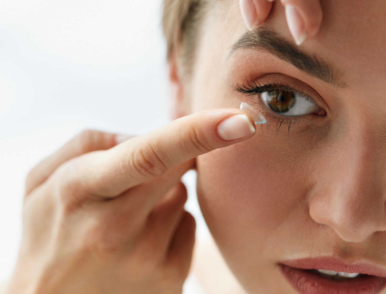 انتخاب رنگ لنز بر اساس رنگ مو - انتخاب رنگ لنز