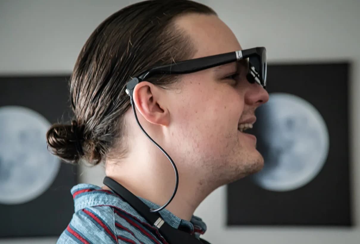 عینک واقعیت مجازی - عینک هوشمند