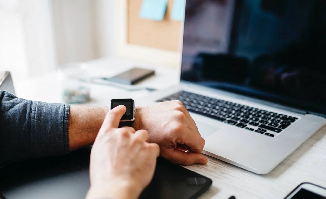 تنظیم تاریخ ساعت هوشمند - تنظیم ساعت هوشمند