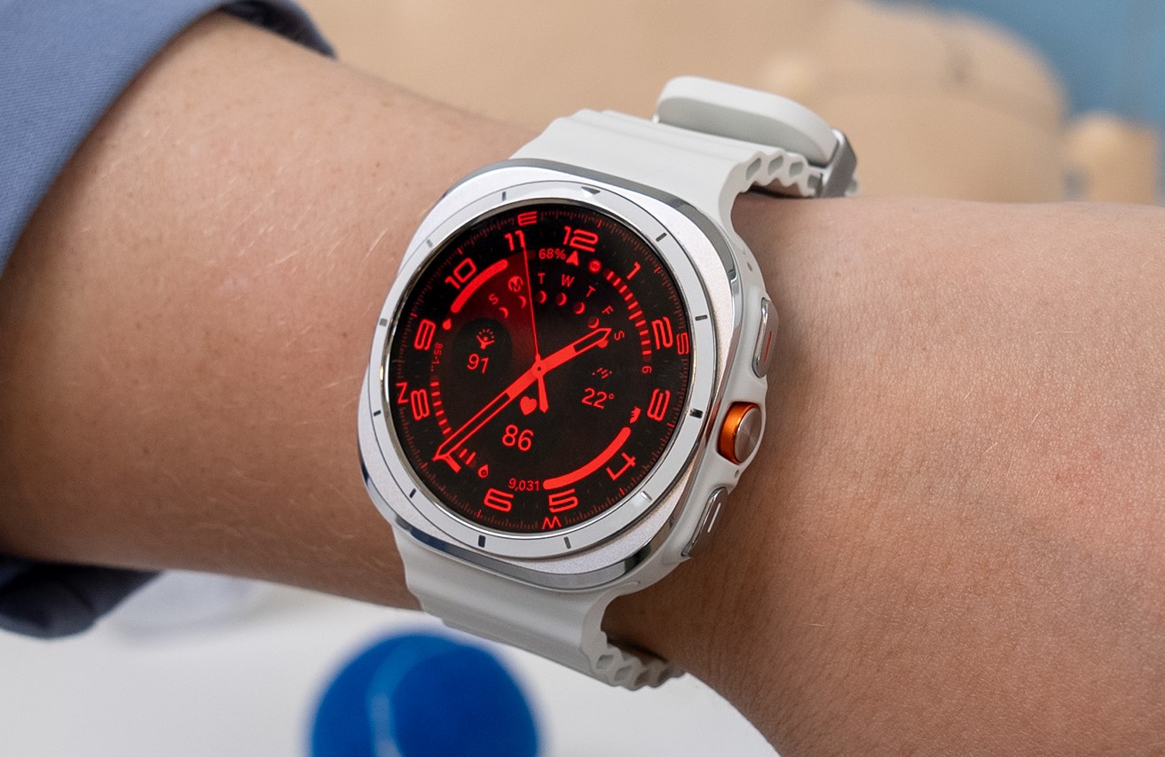 قیمت گلکسی واچ ۸