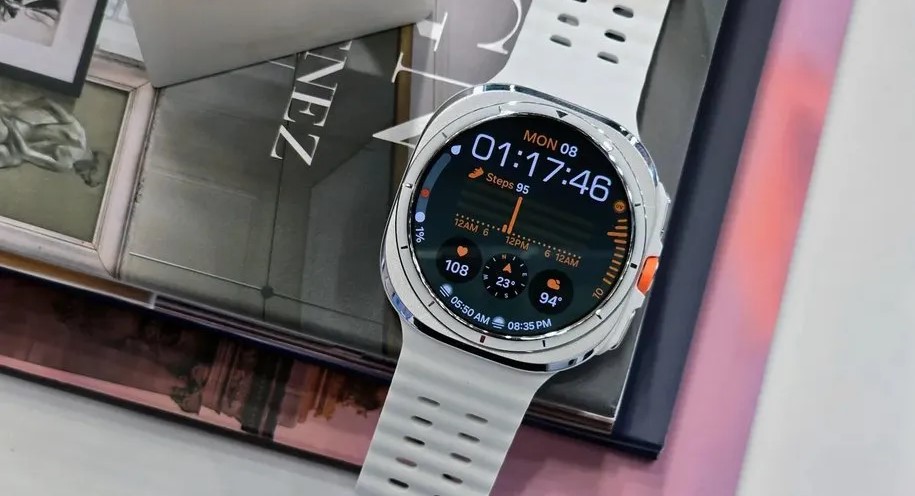 بررسی گلکسی واچ ۸